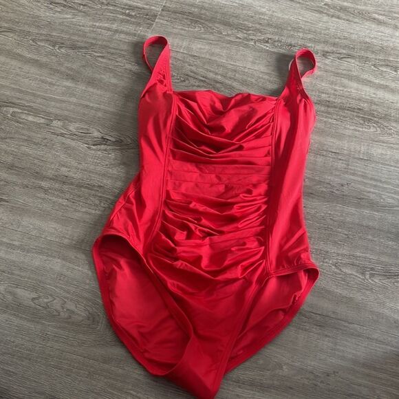 Calvin Klein Square Neck Gathered Swimsuit - Picture 2 of 3